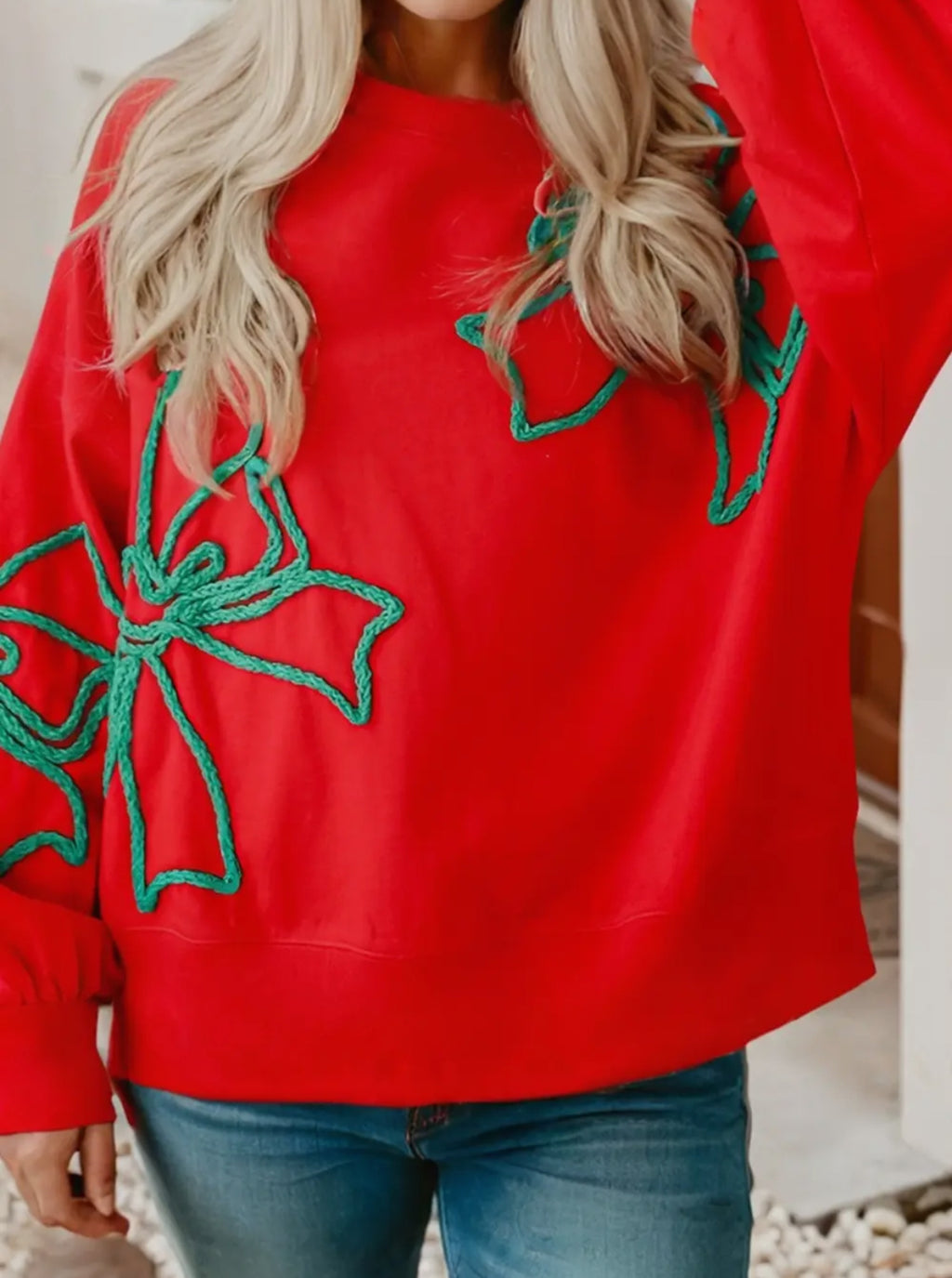 Red w/green bows Xmas sweatshirt(non-fleece lining)
