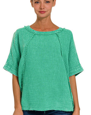 Kelly green raglan top