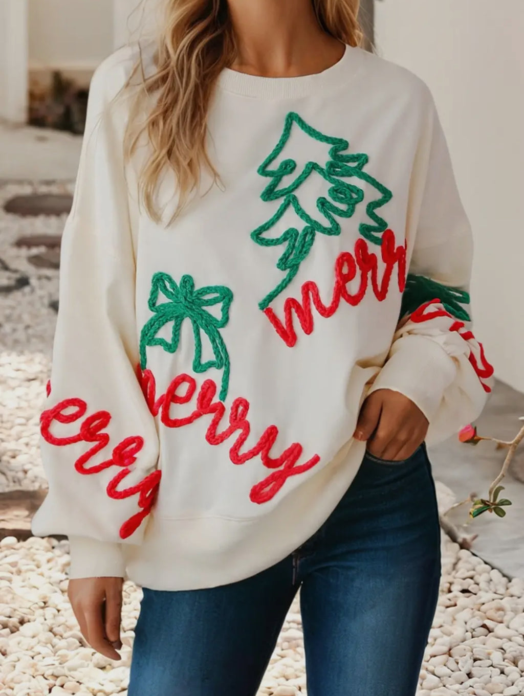 Ivory Merry Xmas tree sweatshirt(non-fleece lining)
