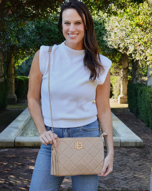 Madelyn clutch/crossbody pearl or tan quilted