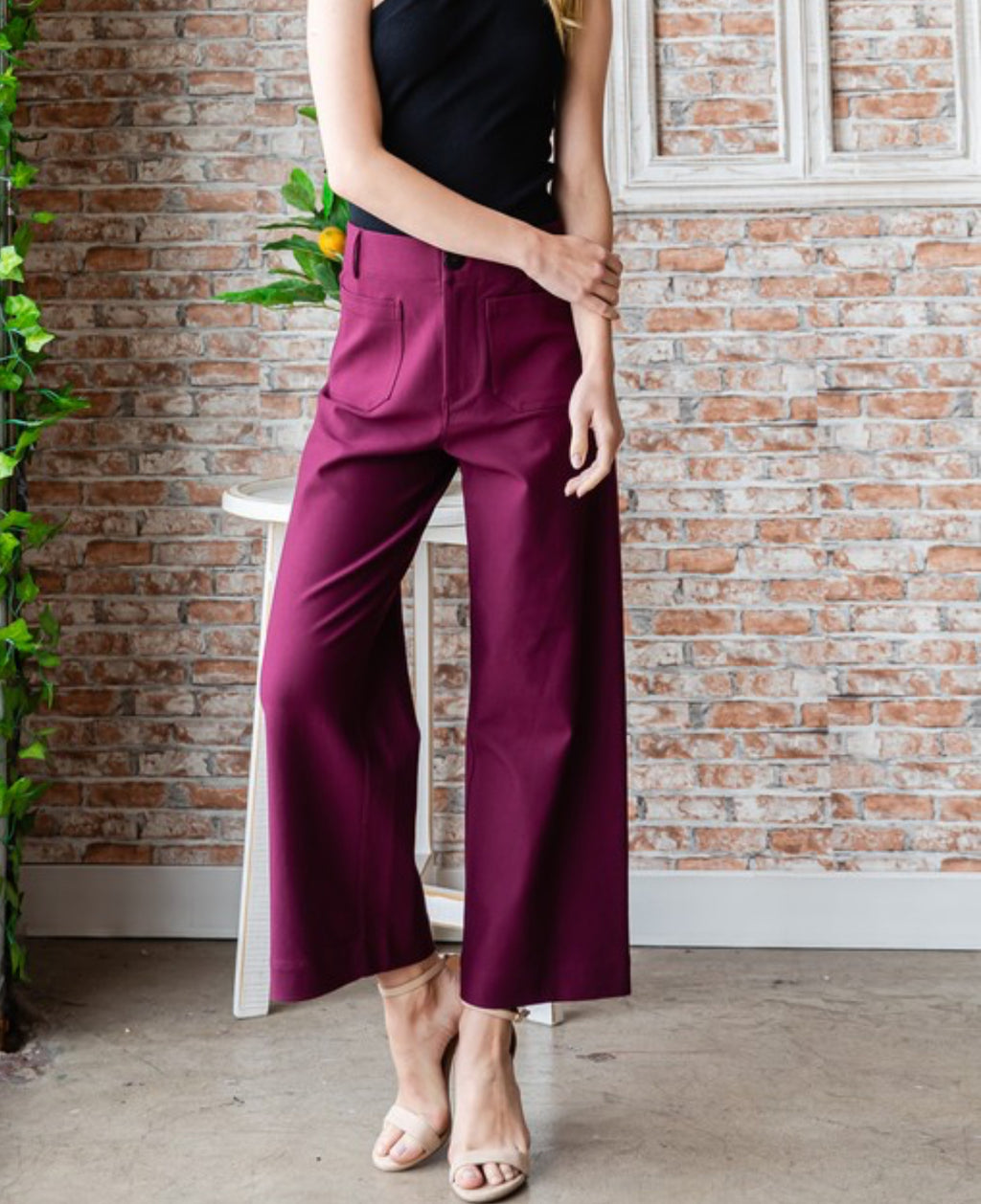 Wine stretch pants with front pockets -cropped length