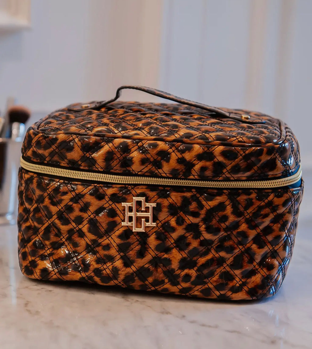 Hampton train case, leopard