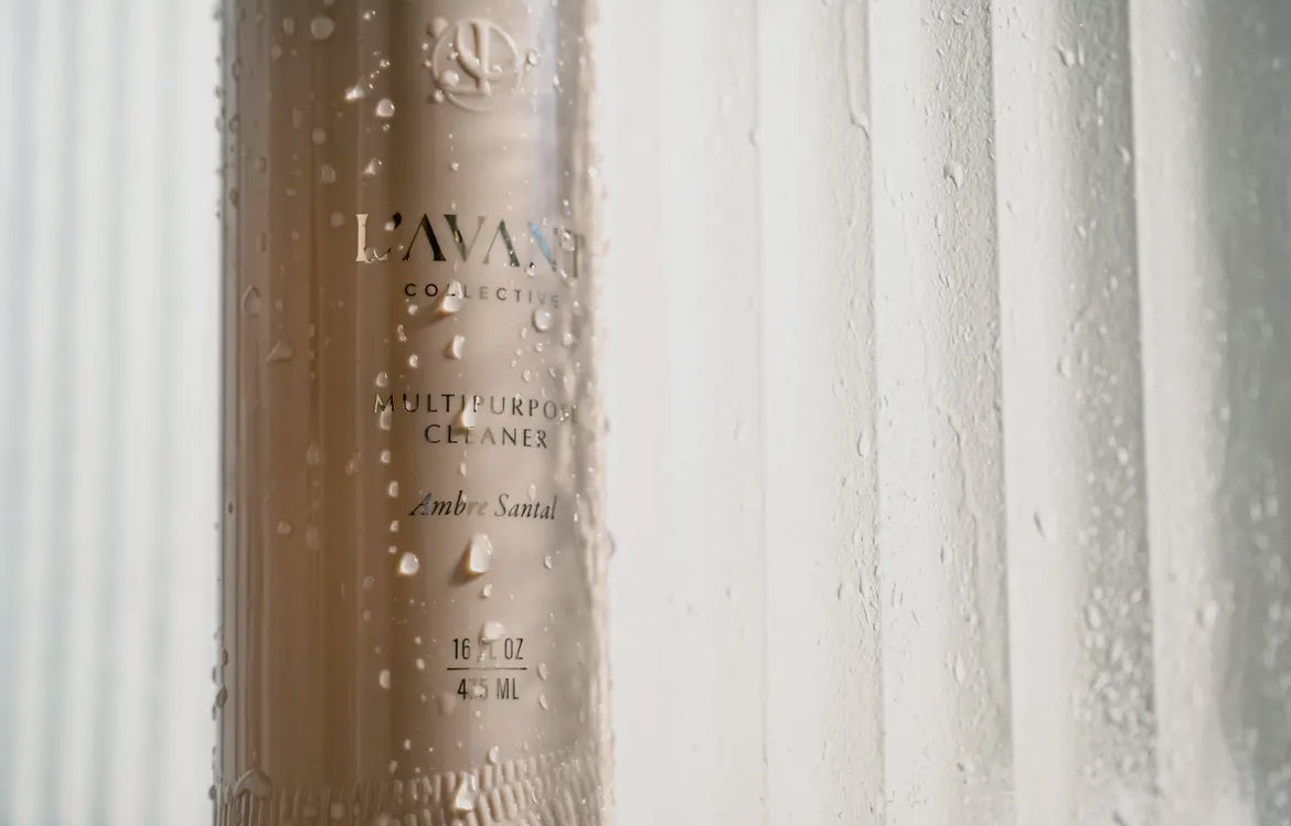 Amber Santal l'avant multi-purpose cleaner